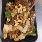 Best 宫保牛肉-Kung Pau Beef in Conyers, GA